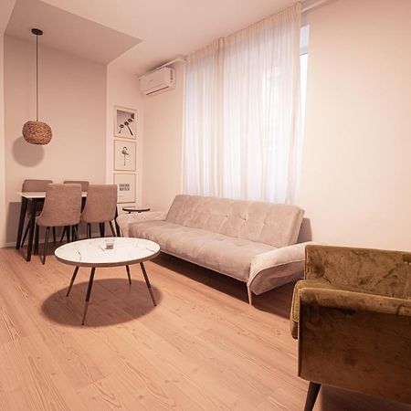 Old Town Bucharest Apartment Poiana 7 エクステリア 写真